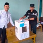 PSU Pilkada Kutai Kartanegara 2025 Berjalan Lancar, Camat Tenggarong Seberang  Turut Memberikan Hak Pilih