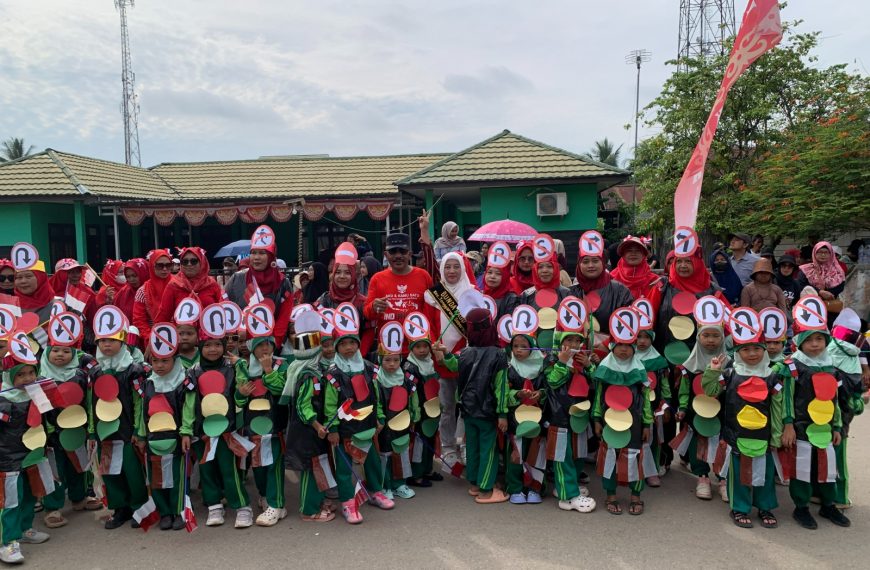 Karnaval Pembangunan Meriahkan HUT ke-80 RI di Tenggarong Seberang
